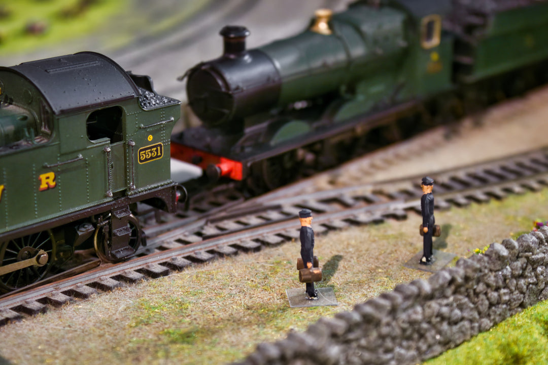 Model Railway Figures