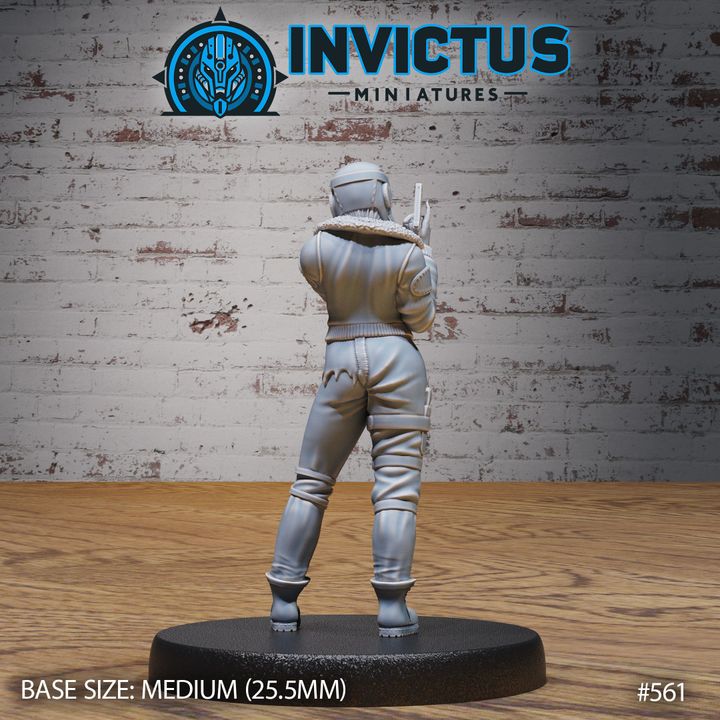 Invictus - Aviator Girl