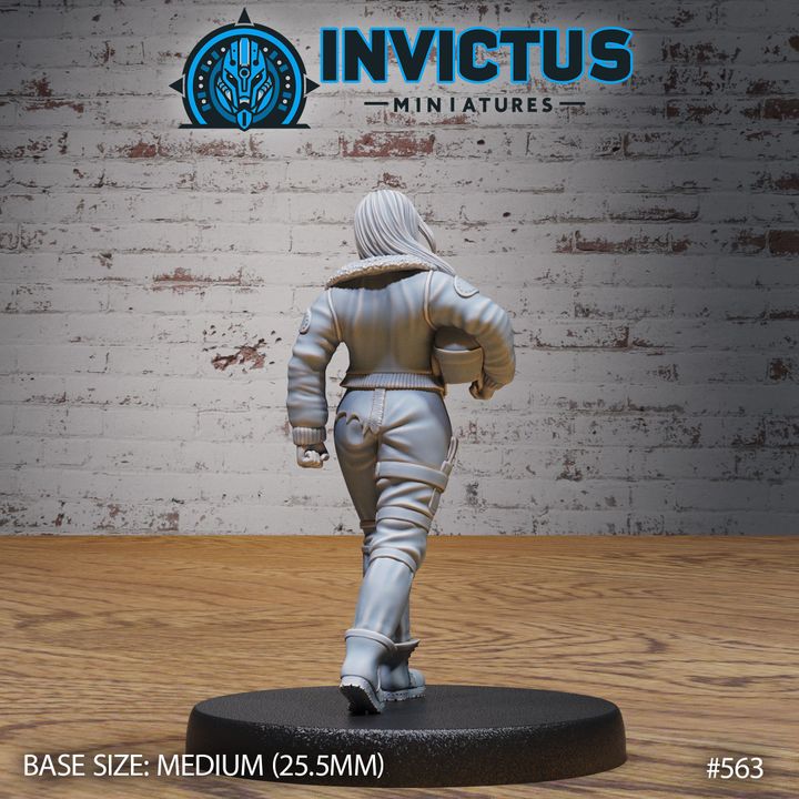 Invictus - Aviator Girl Walking