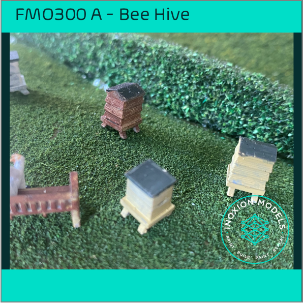 FO300 A – Box Beehives OO Scale