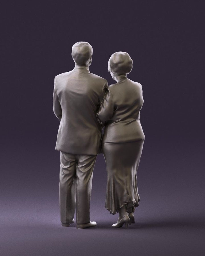 MM863 Elderly Couple