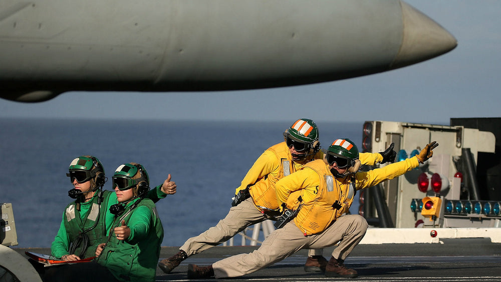 Aircraft Deck/airfield Handlers Figure